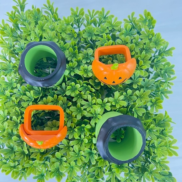 HALLOWEEN PUMPKIN FRANKENSTEIN NAPKIN RINGS SET OF 4 - Picture 2 of 7